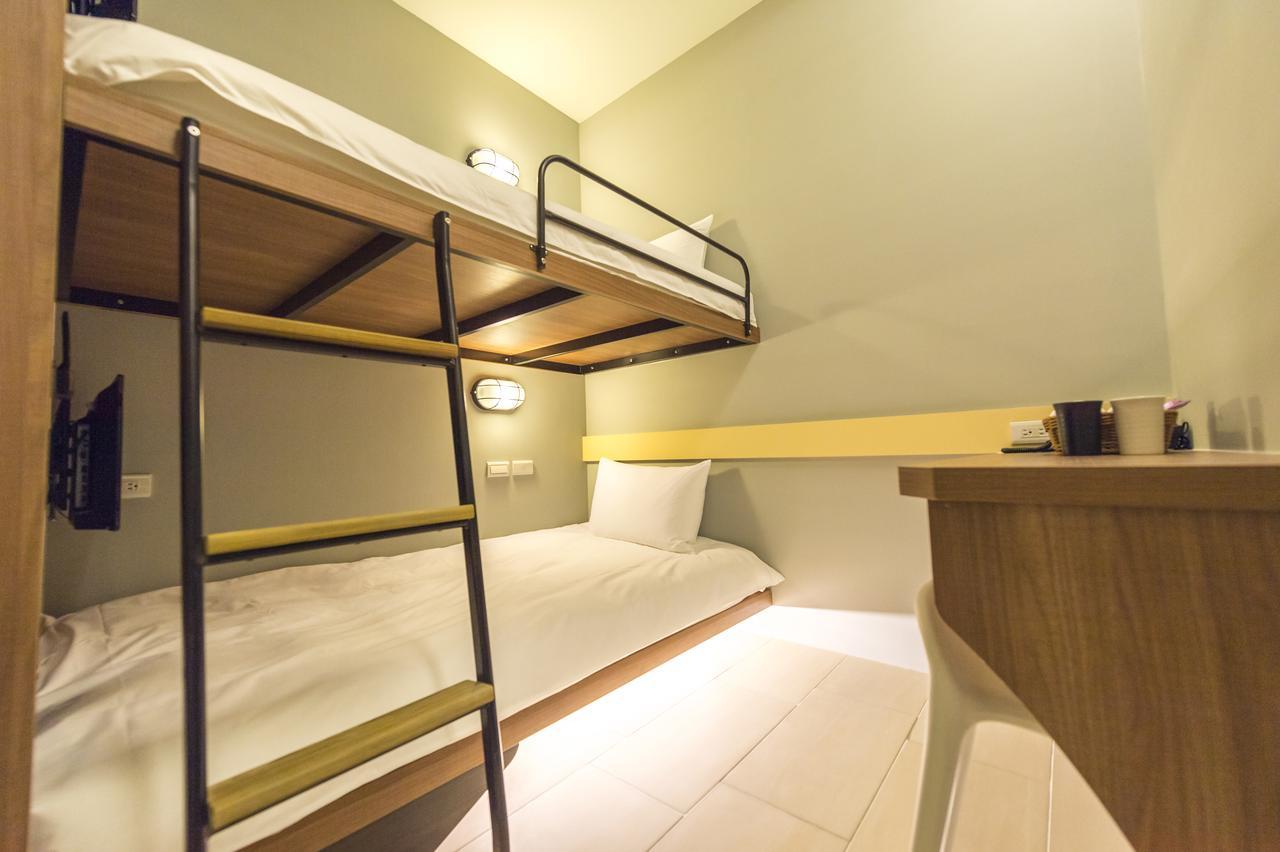 Divecube Hotel Taichung Exterior photo